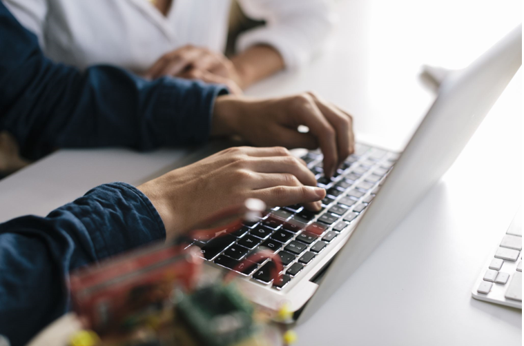 Calendar acordare ajutor financiar în vederea achiziționării de calculatoare  2021
